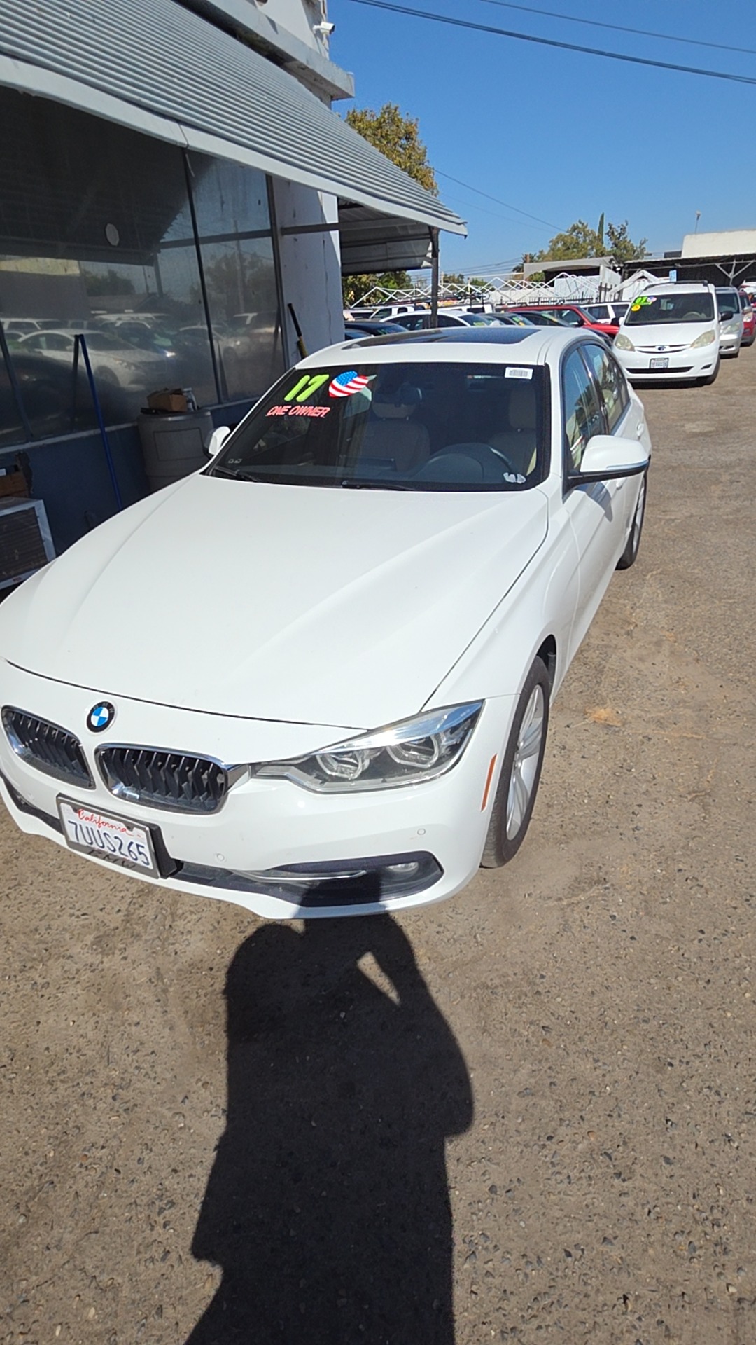 2017 Bmw 330I 3-Series photo 2