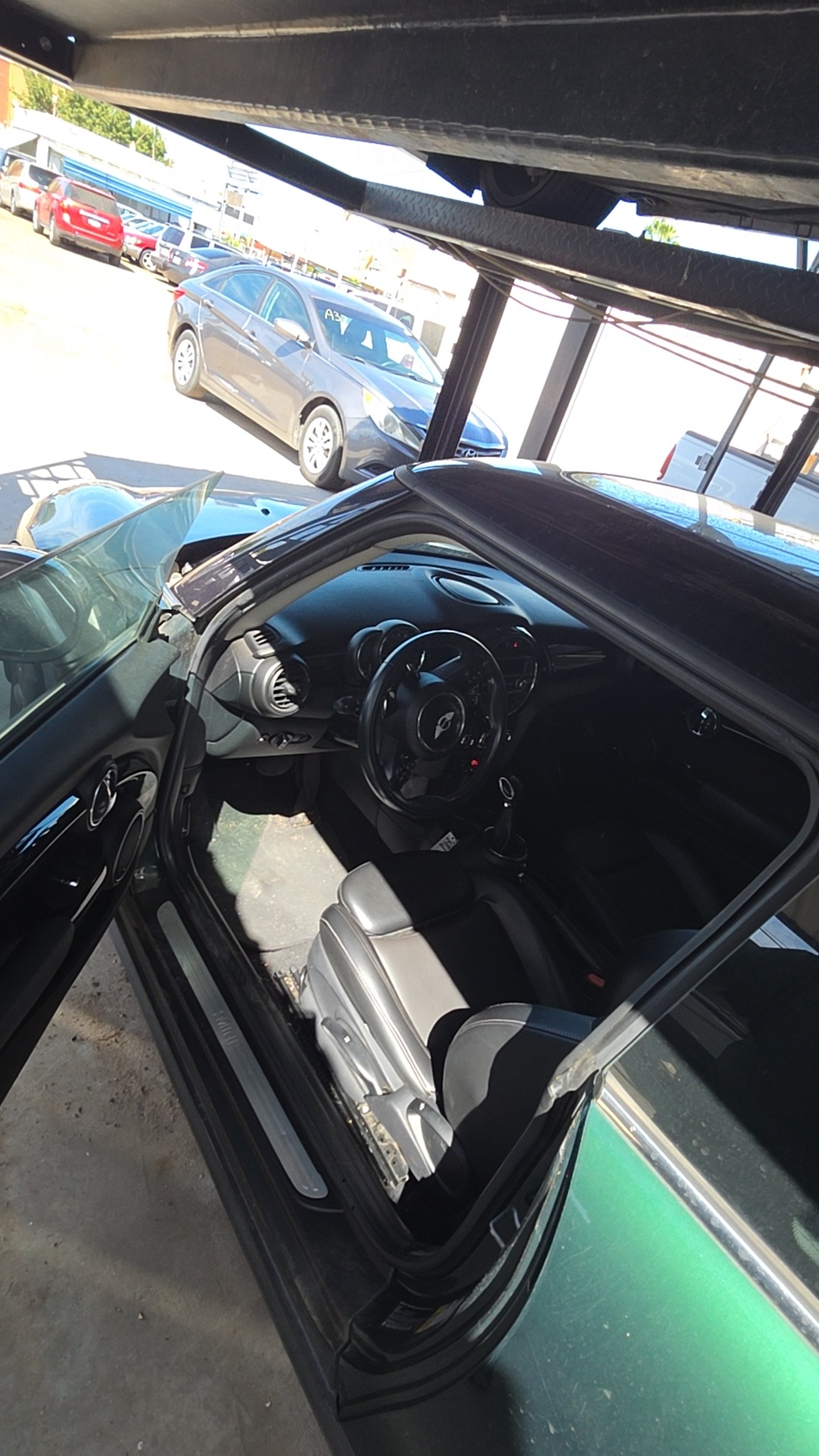 2014 Mini Hardtop Cooper photo 4