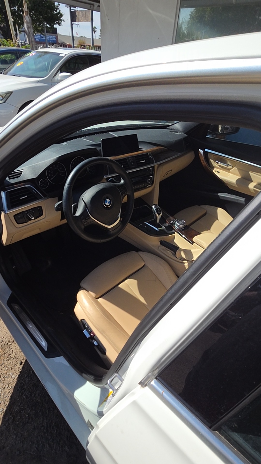 2017 Bmw 330I 3-Series photo 3