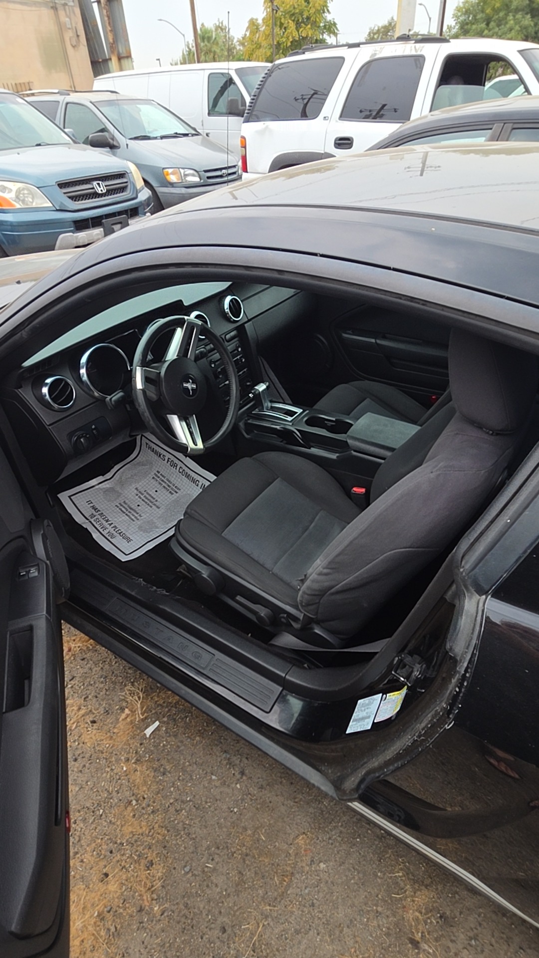 2007 Ford Mustang photo 2