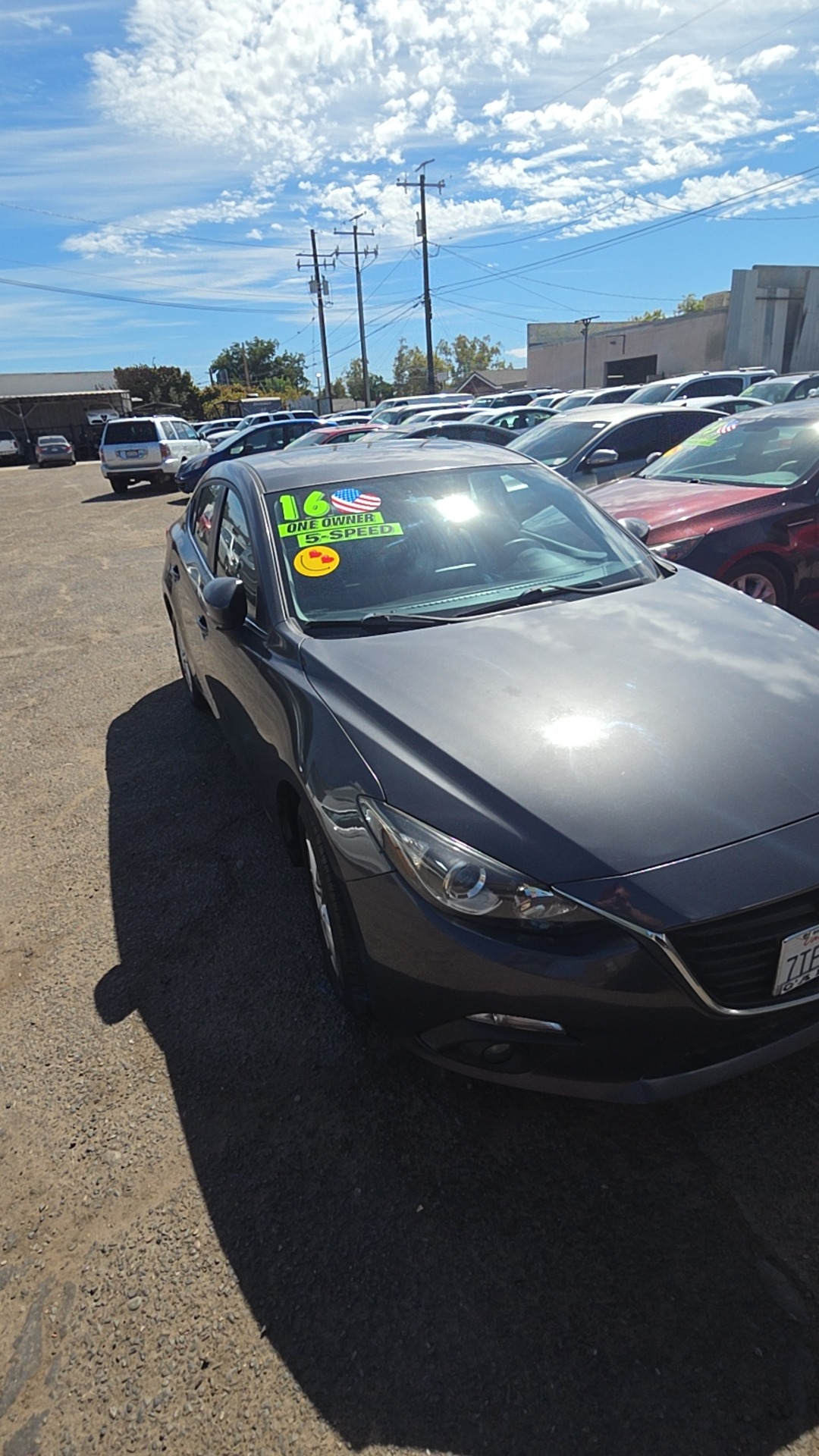 2016 Mazda Mazda3 SE photo 2
